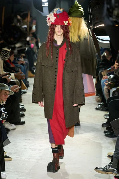 Look 35
